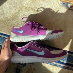 Nike Women's FS Lite run gym shoes sneakers shoe running athletic size 11 purple